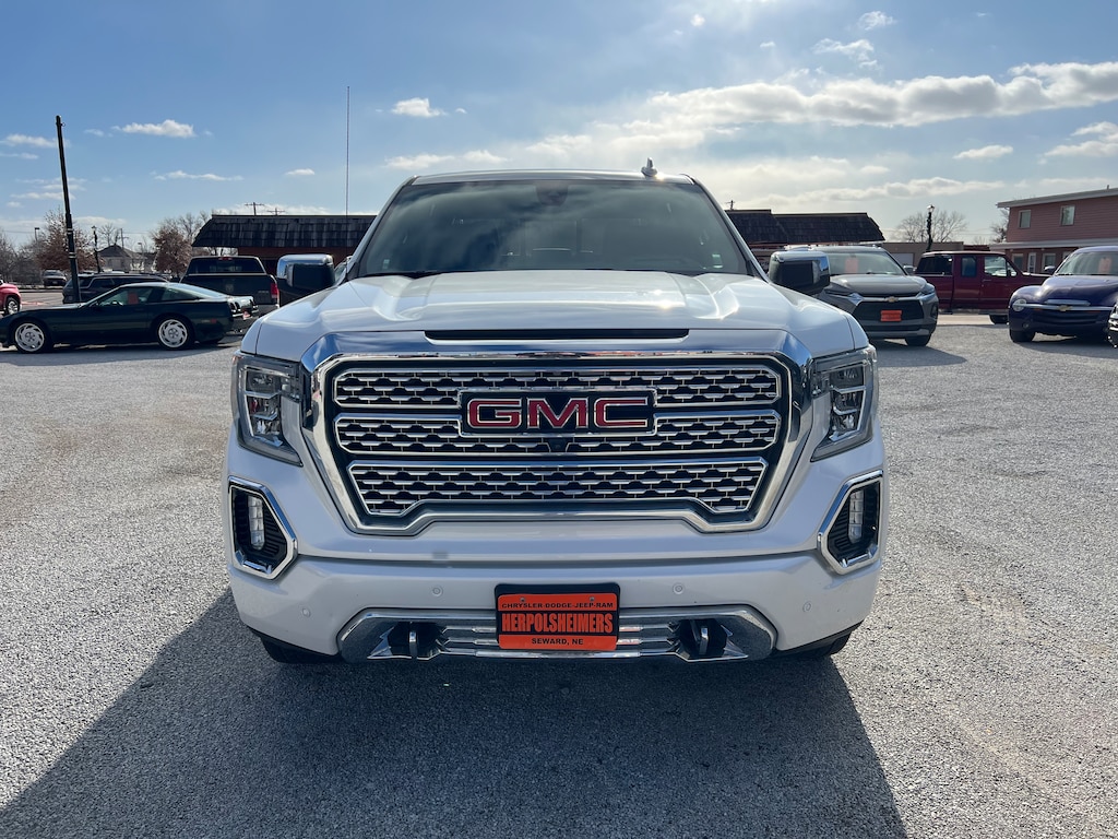 Used 2019 GMC Sierra 1500 Denali 4WD Crew Cab 147 Denali