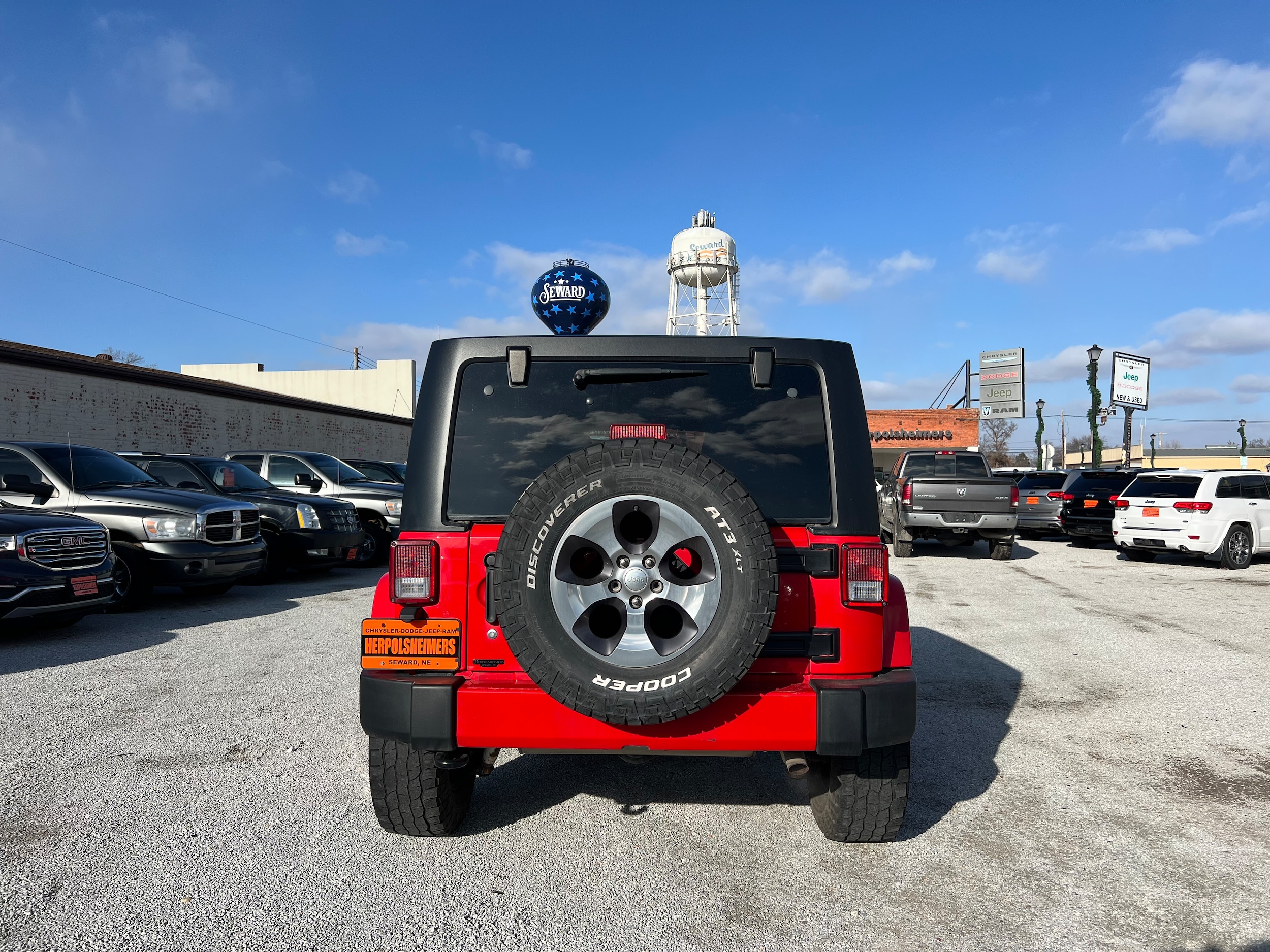 2018 Jeep Wrangler JK Unlimited Sahara - Photo 6