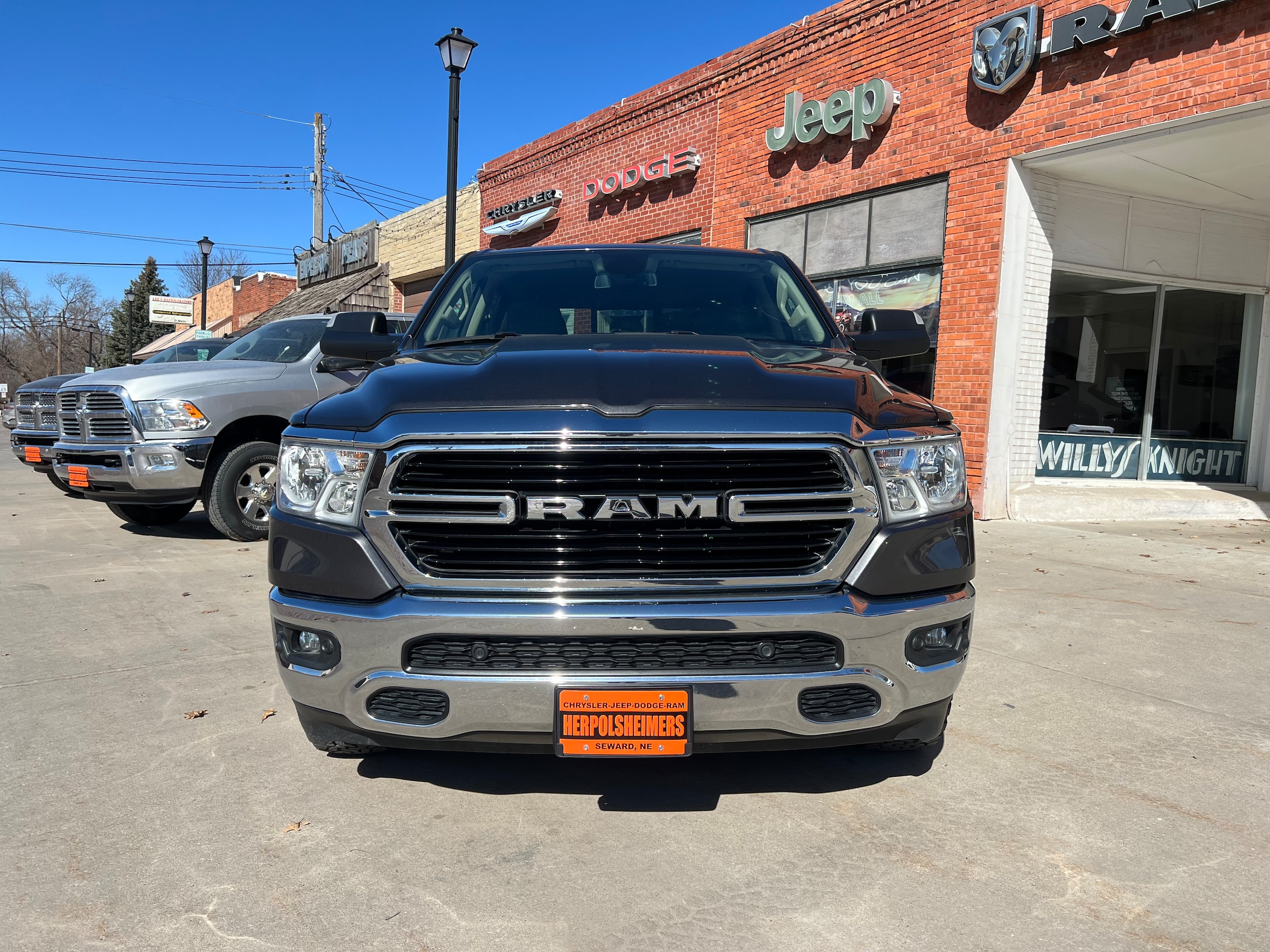 Used 2019 RAM Ram 1500 Pickup Big Horn/Lone Star with VIN 1C6SRFMT6KN712287 for sale in Seward, NE