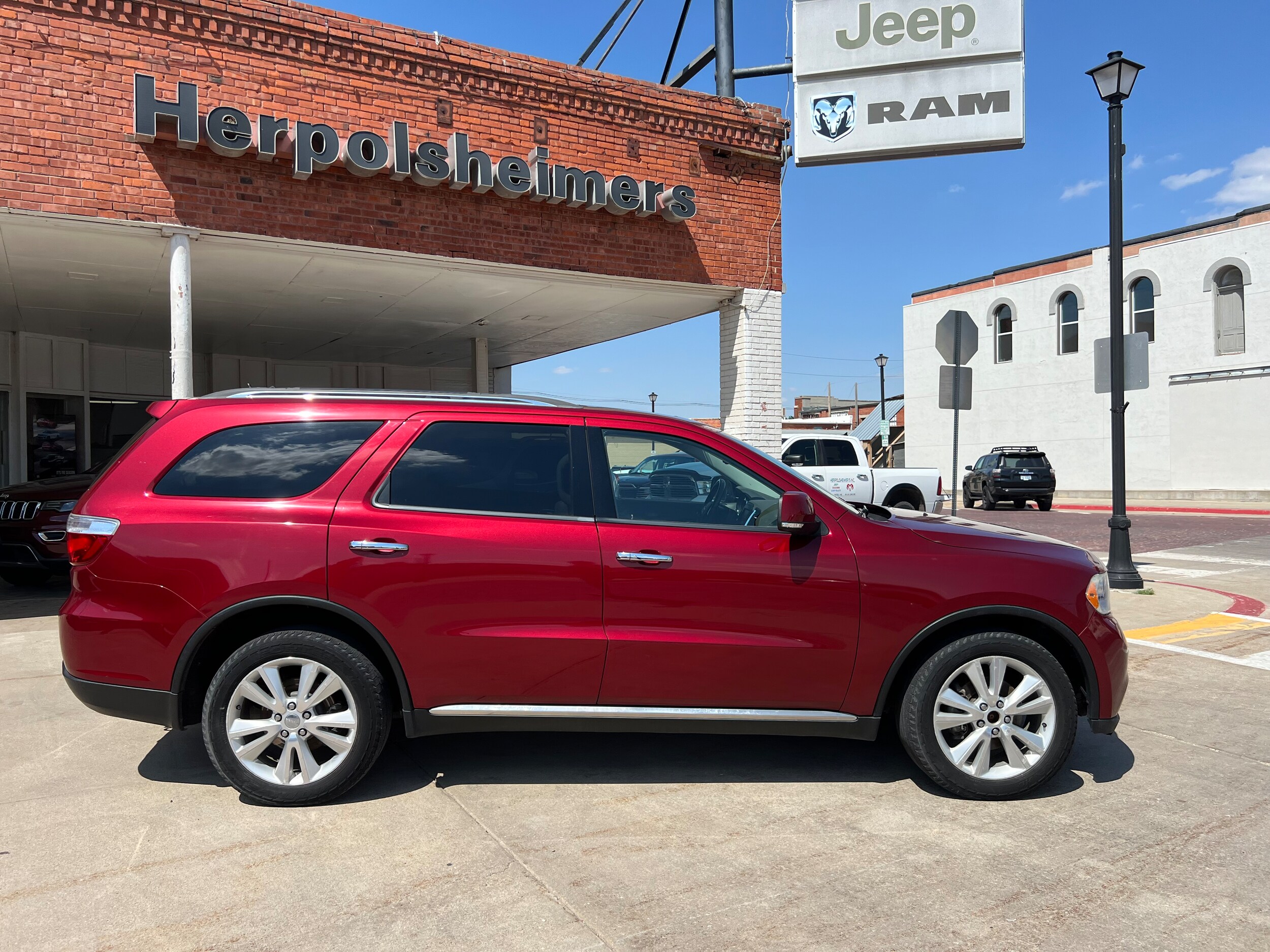 2013 Dodge Durango Crew photo 4