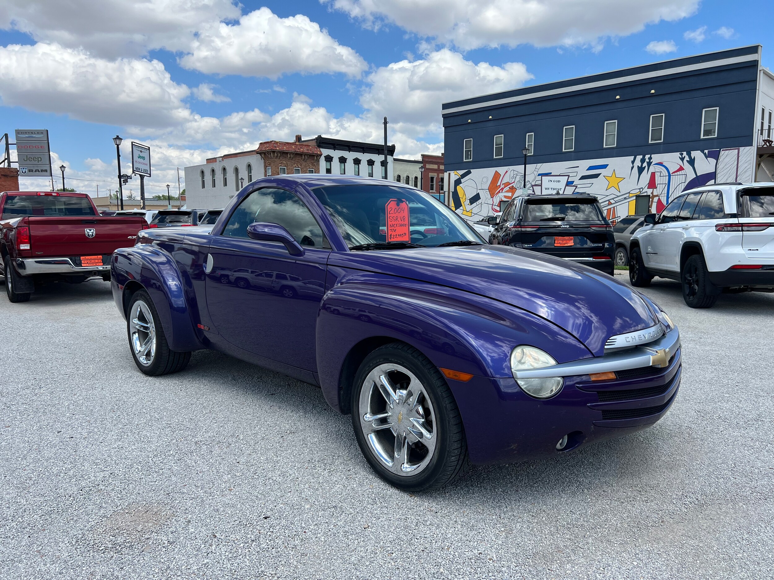 2004 Chevrolet SSR Base photo 3