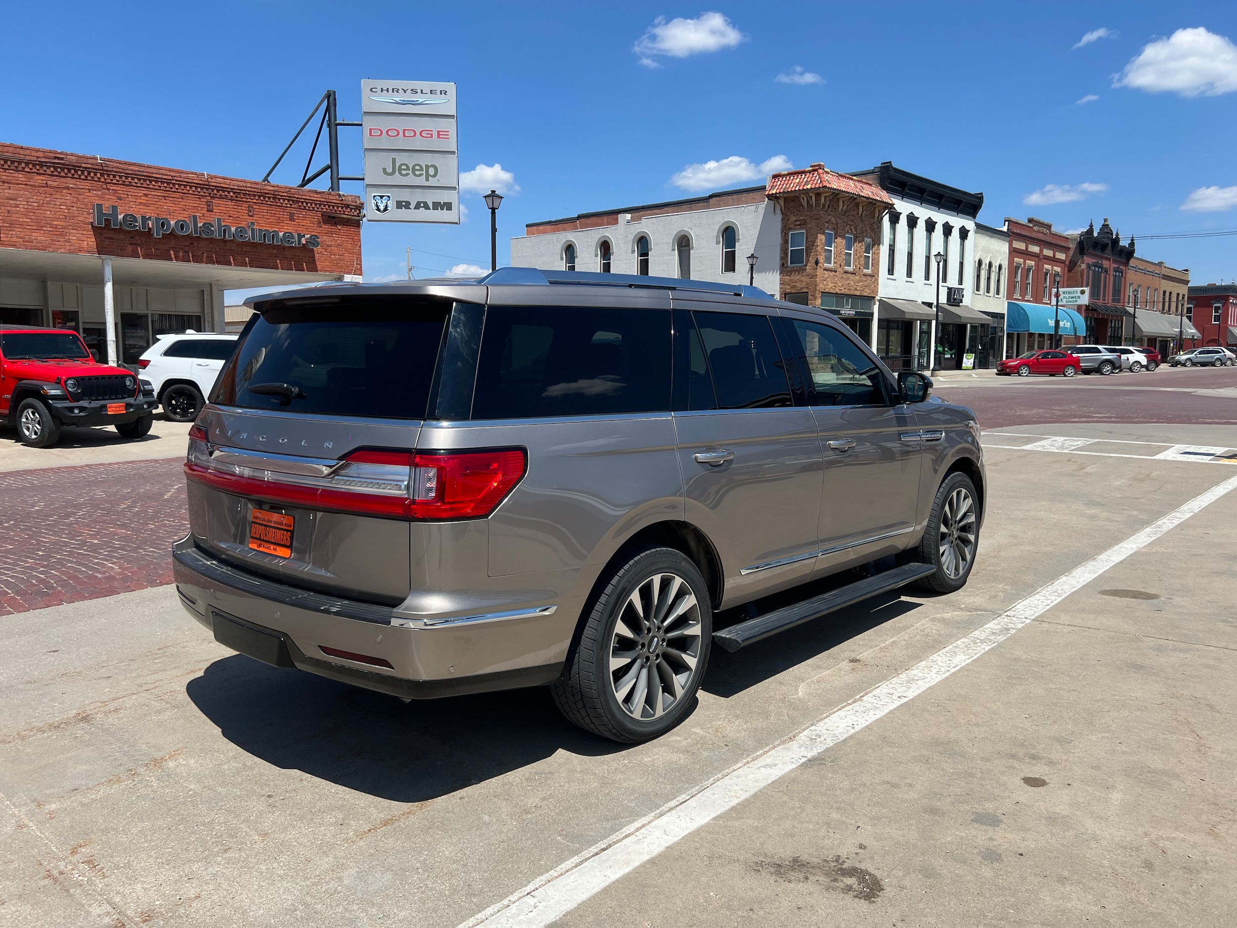 Used 2020 Lincoln Navigator Reserve with VIN 5LMJJ2LT8LEL06351 for sale in Seward, NE