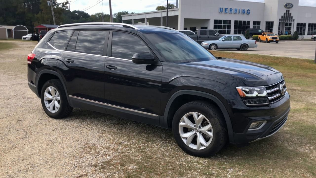 Used 2018 Volkswagen Atlas SEL with VIN 1V2ER2CA6JC524344 for sale in Picayune, MS