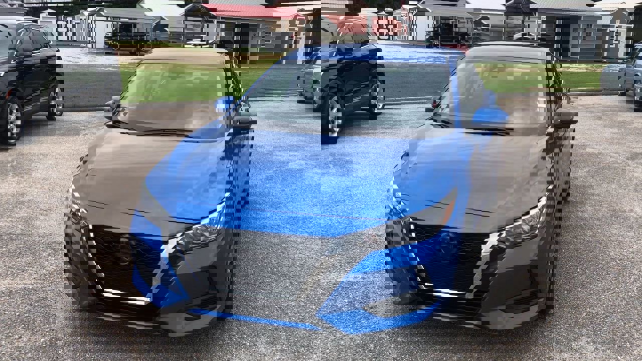 2023 Nissan Sentra SV photo 2