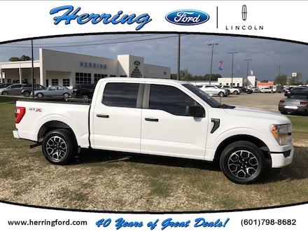 2022 Ford F-150 XL Crew Cab