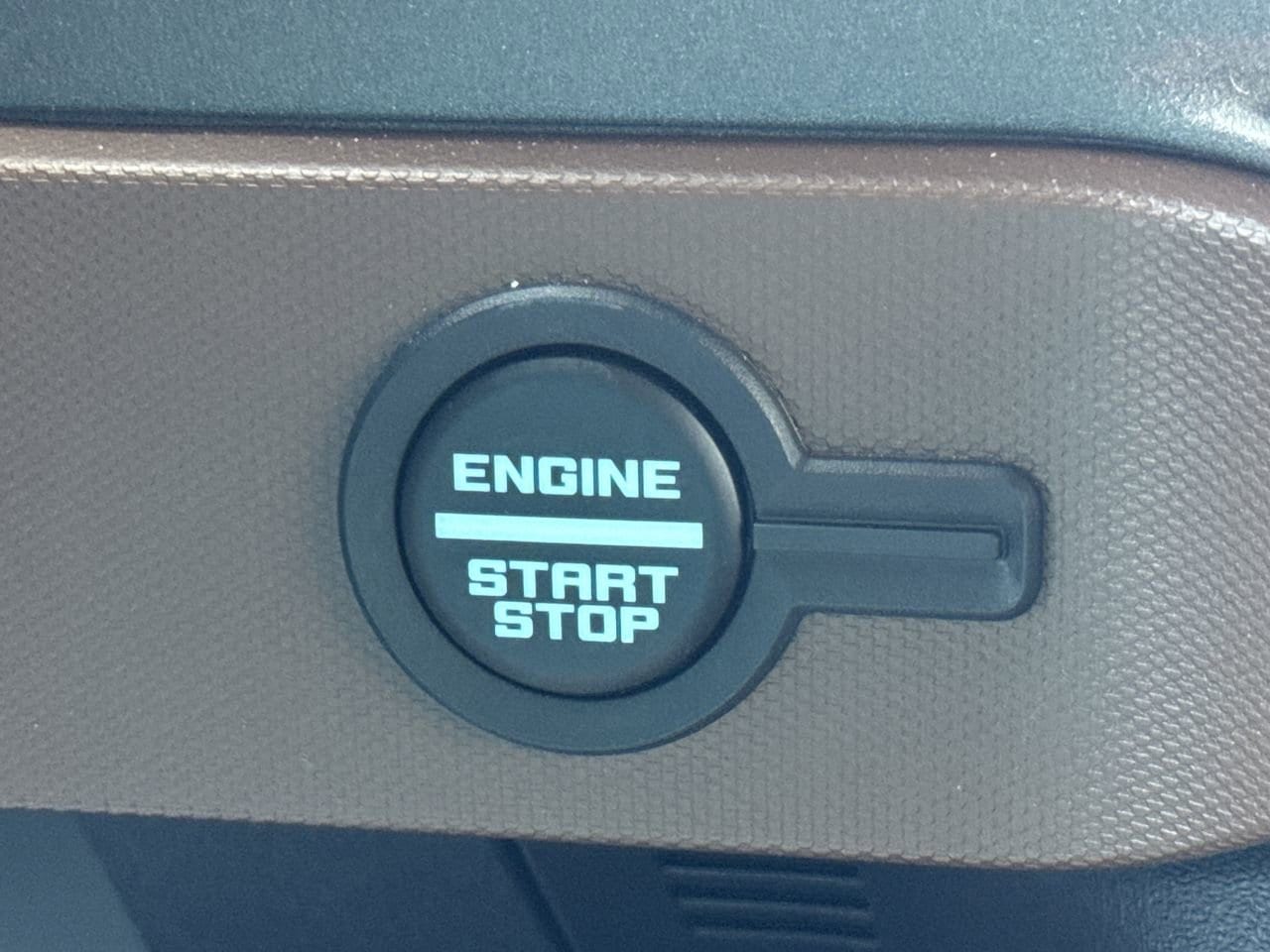 2024 Ford Bronco 4-Door Outer Banks - Photo 14