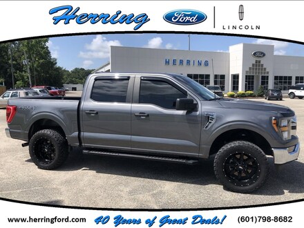 2023 Ford F-150 XLT Crew Cab