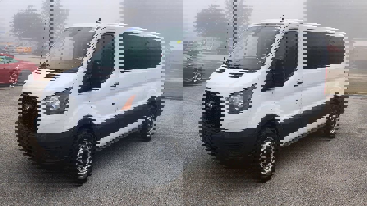 2021 Ford Transit photo 3