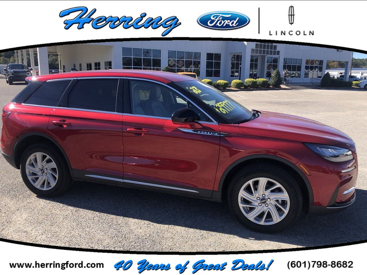 2023 Lincoln Corsair Base's photo