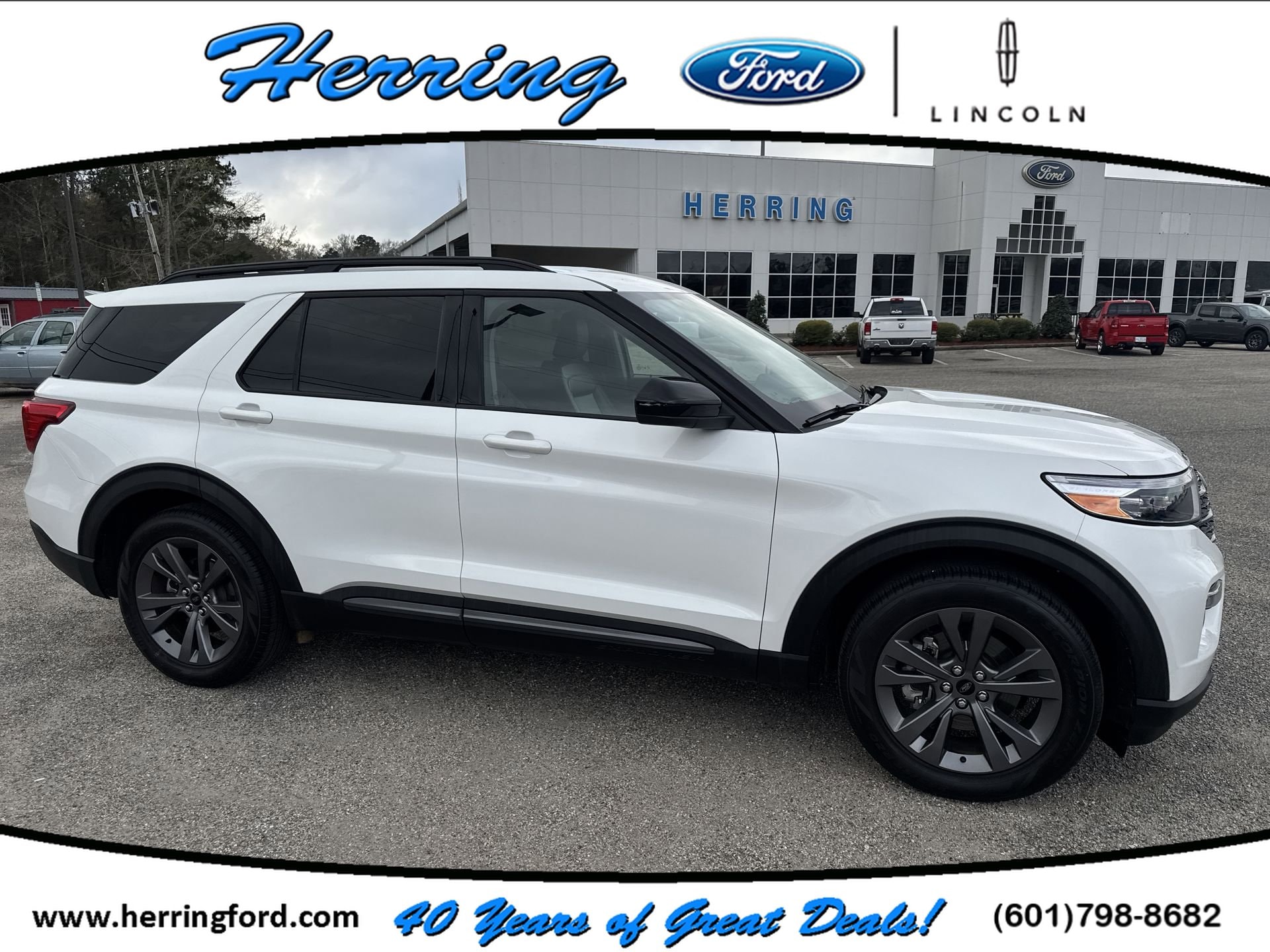 2023 Ford Explorer XLT