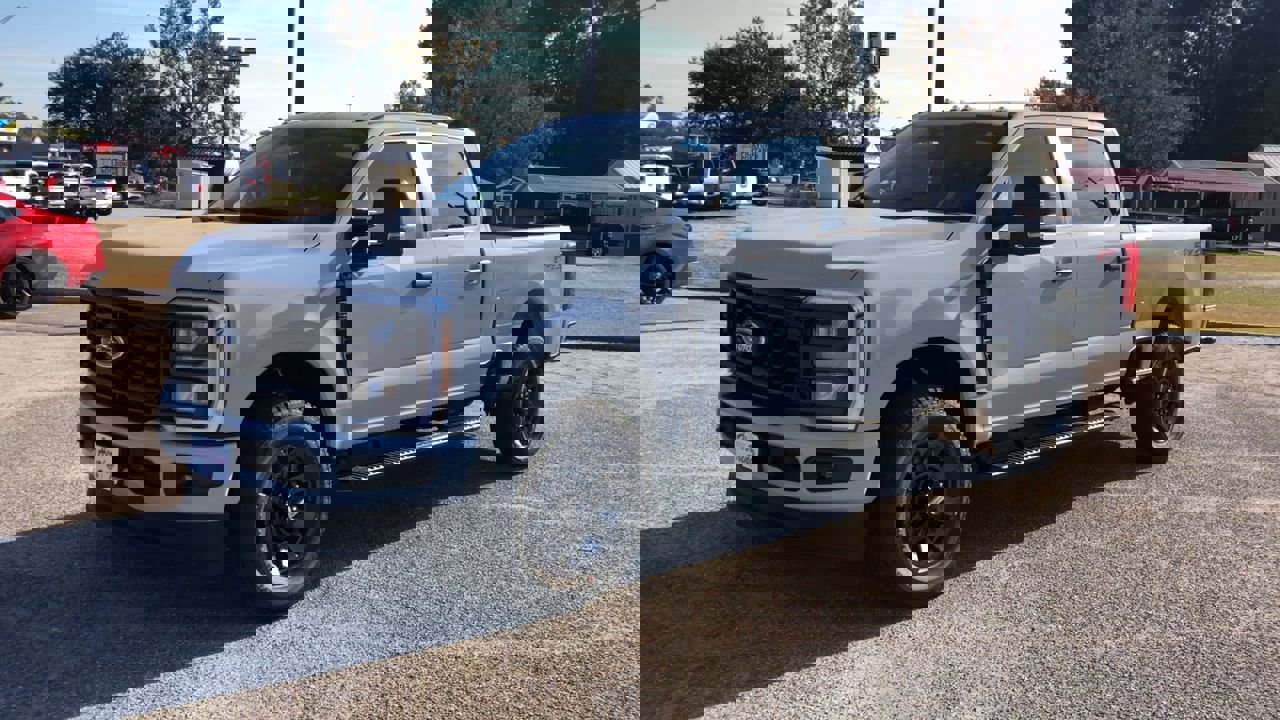 2026 Ford F-250 XL photo 4
