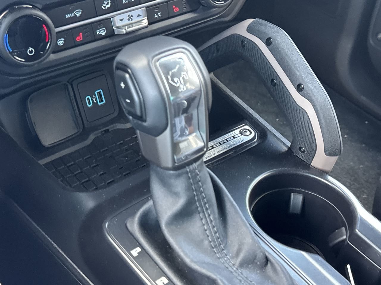 2024 Ford Bronco 4-Door Outer Banks - Photo 19
