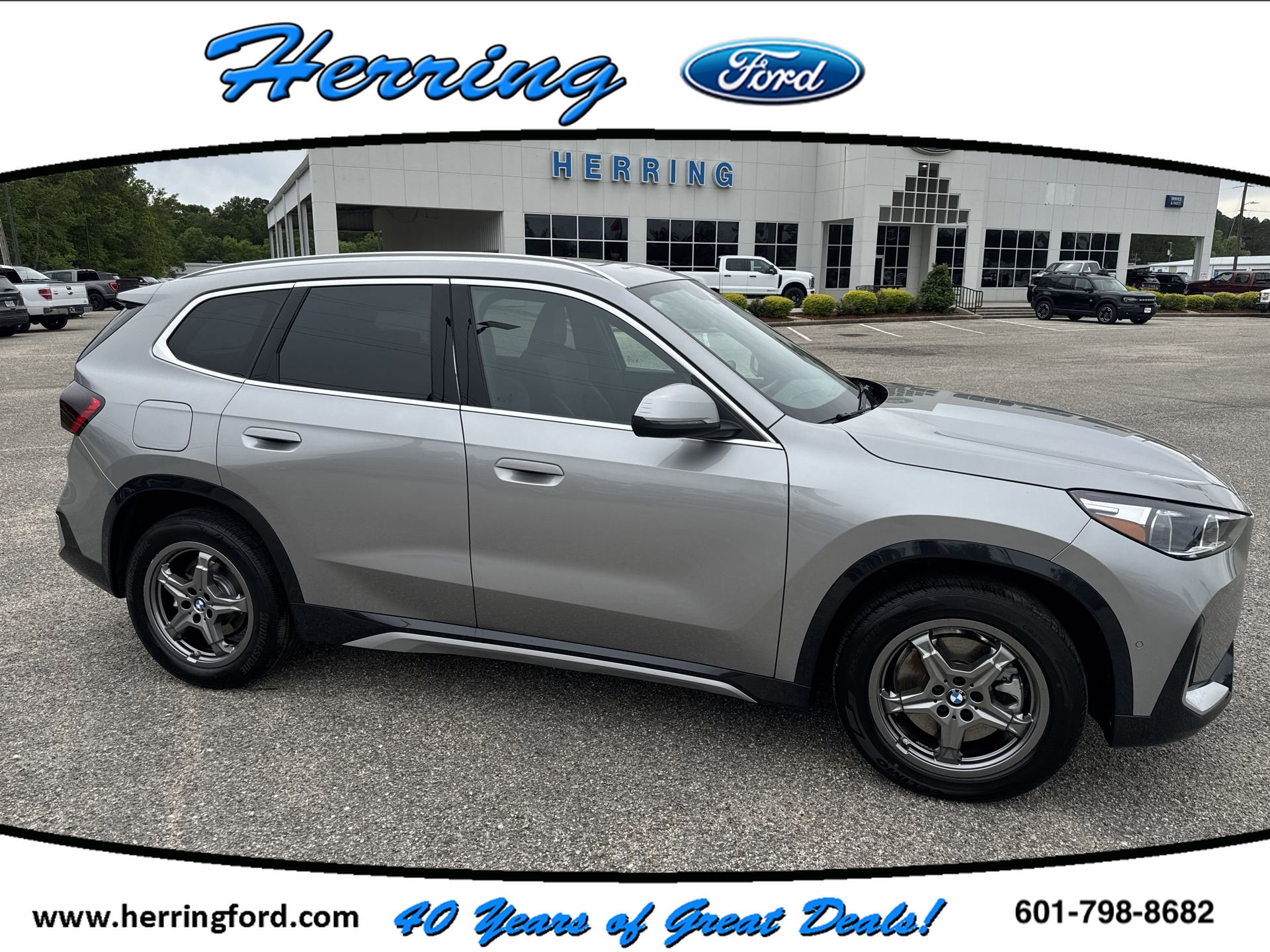 2025 BMW X1 xDrive28i's photo
