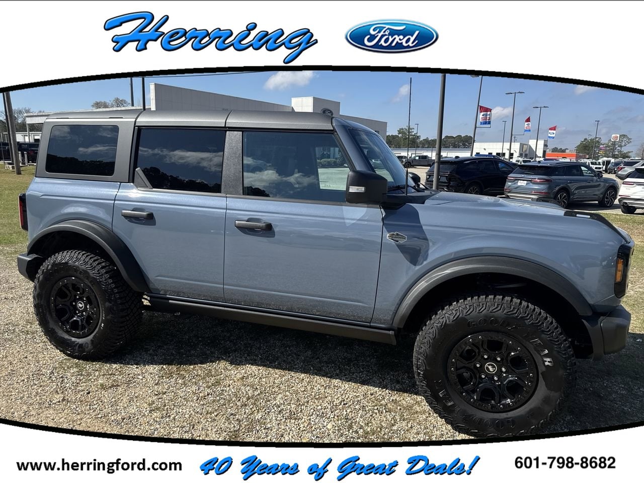 2023 Ford Bronco Wildtrak 4x4's photo