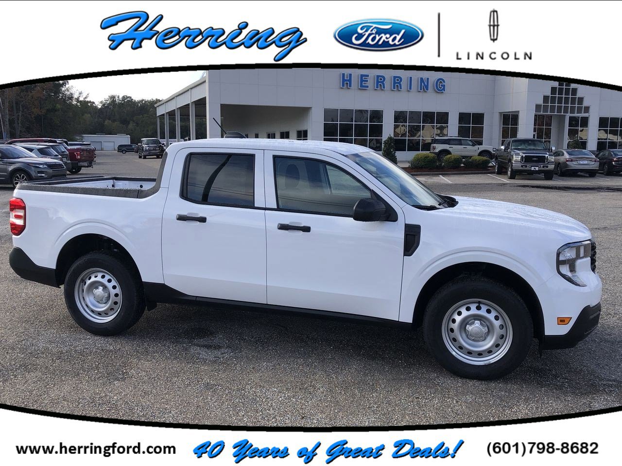 2026 Ford Maverick XL's photo