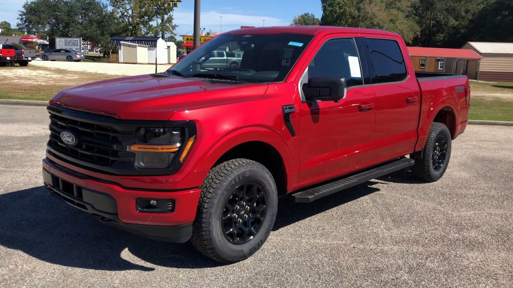 New 2025 Ford F-150 XLT Truck SuperCrew Cab