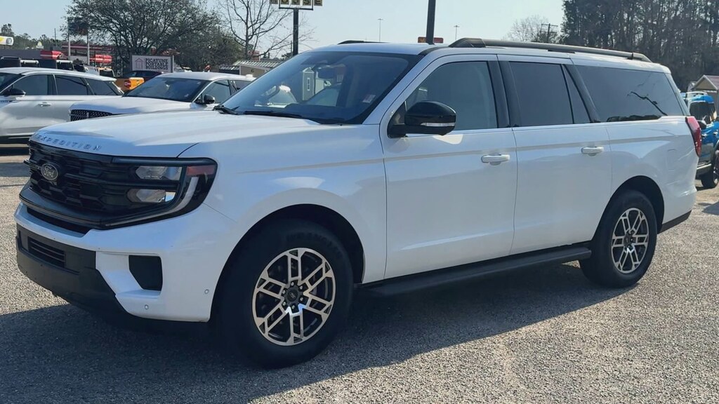 Used 2025 Ford Expedition Max Active SUV