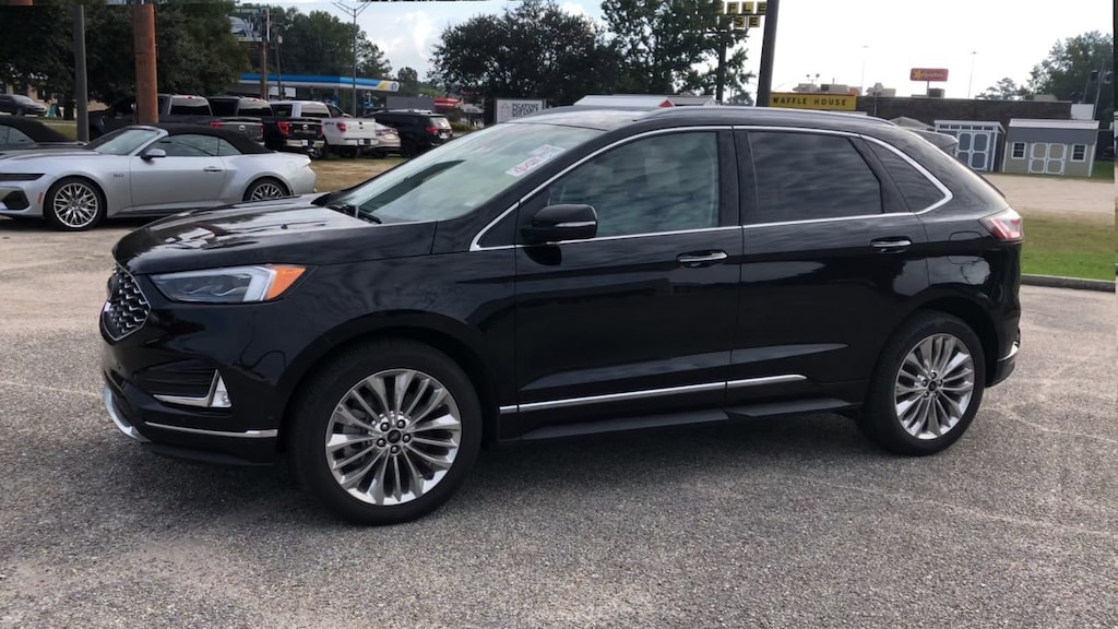 Used 2024 Ford Edge Titanium SUV