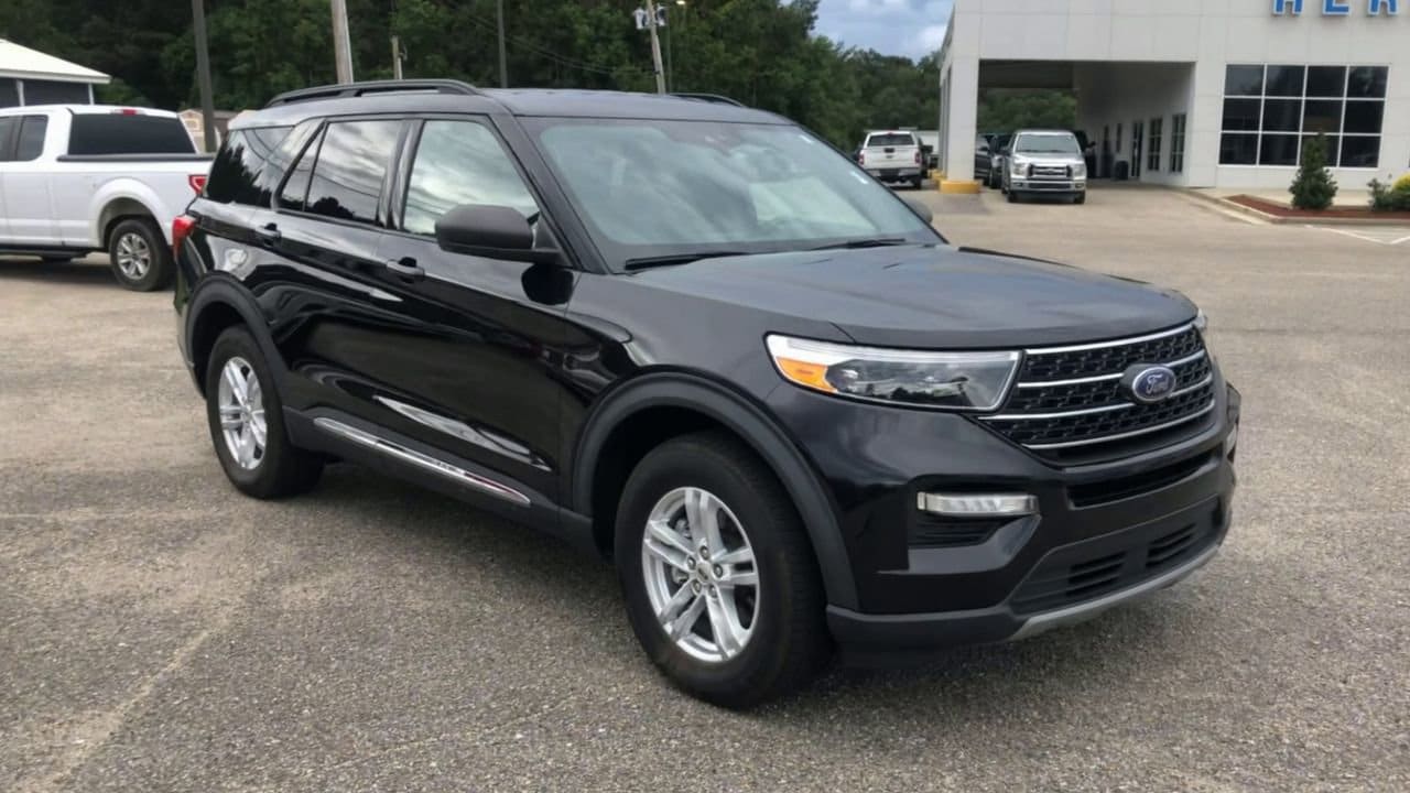 Used 2020 Ford Explorer XLT with VIN 1FMSK8DH2LGB40592 for sale in Picayune, MS