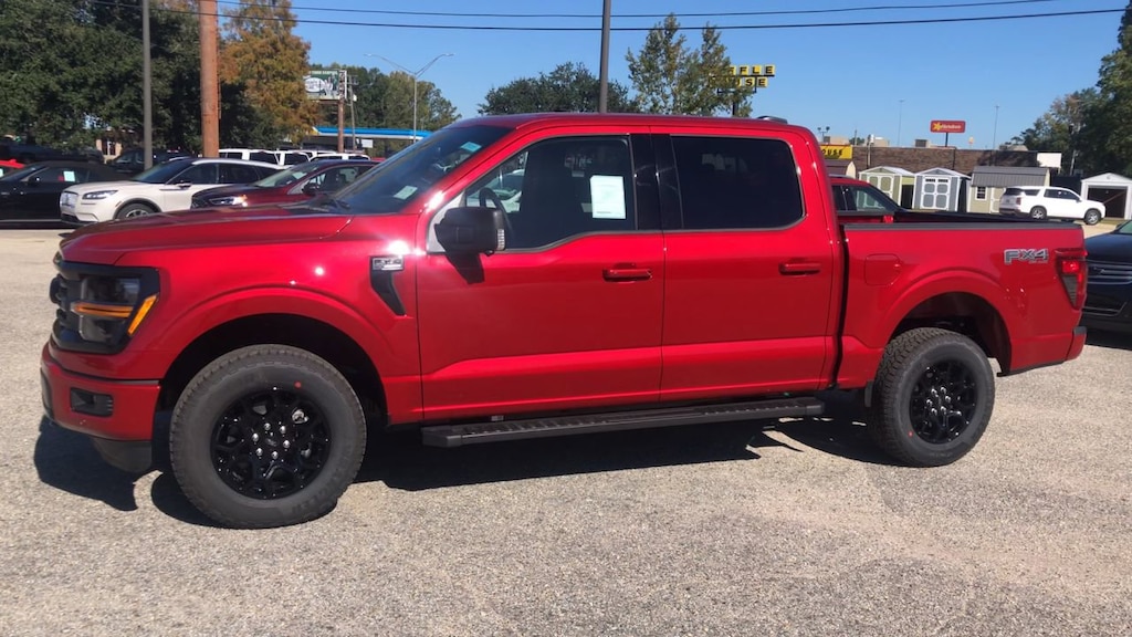 New 2025 Ford F-150 XLT Truck SuperCrew Cab