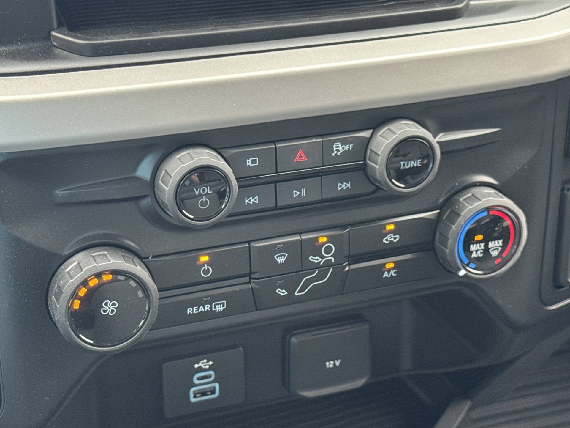 2026 Ford F-450 Super Duty XL - Photo 15