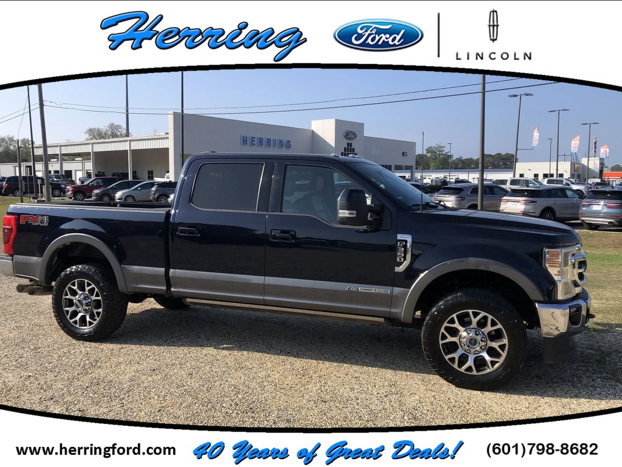 2022 Ford F-350 Super Duty Lariat's photo