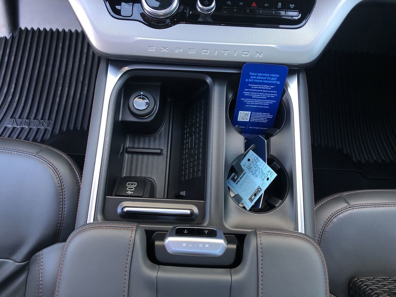 2025 Ford Expedition Active - Photo 25