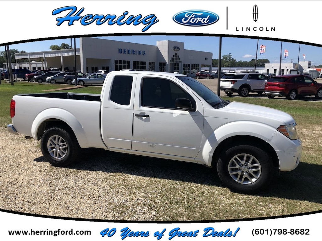 Used 2016 Nissan Frontier SV Extended Cab Truck