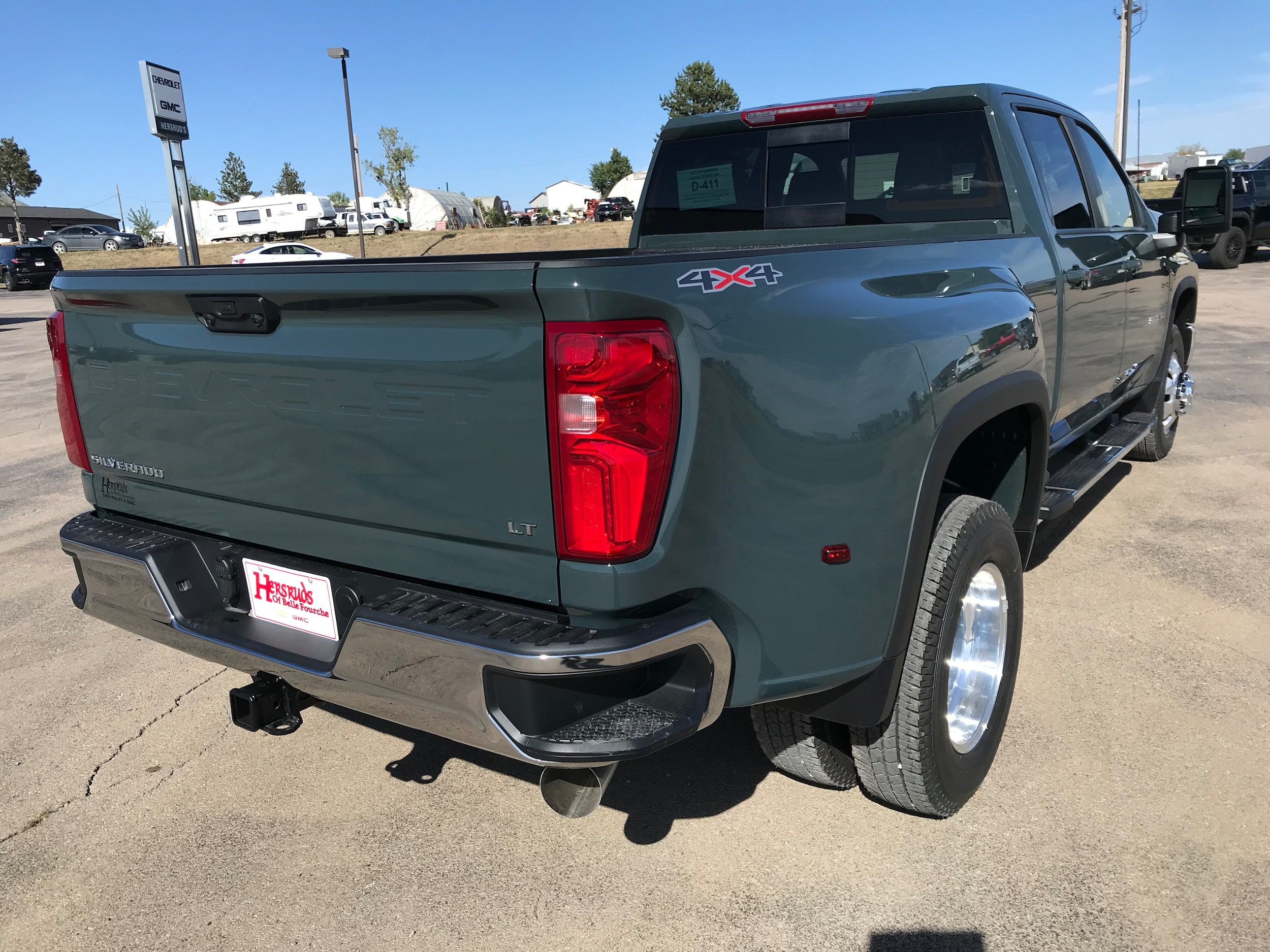 2026 Chevrolet Silverado 3500 HD LT - Photo 6