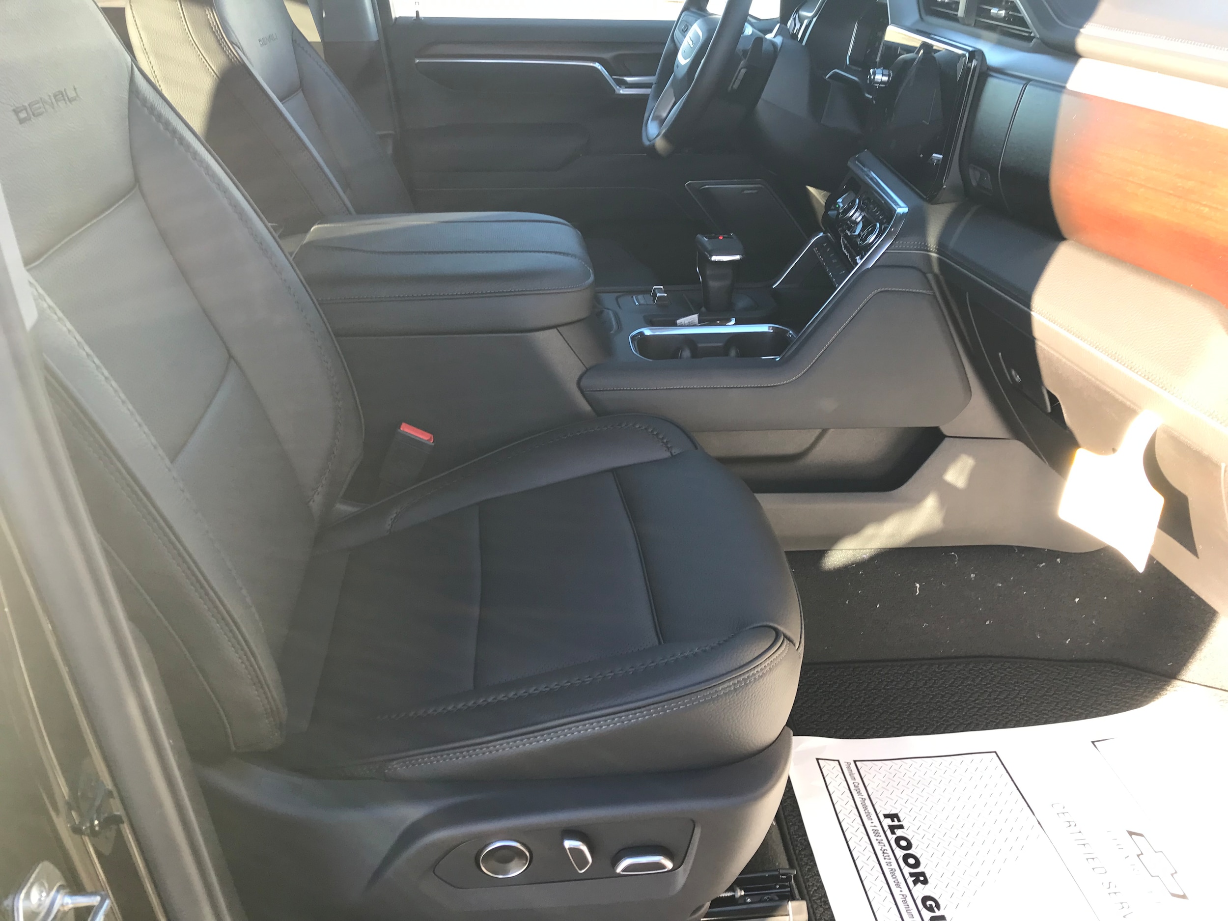 2026 GMC Sierra 1500 Denali - Photo 18