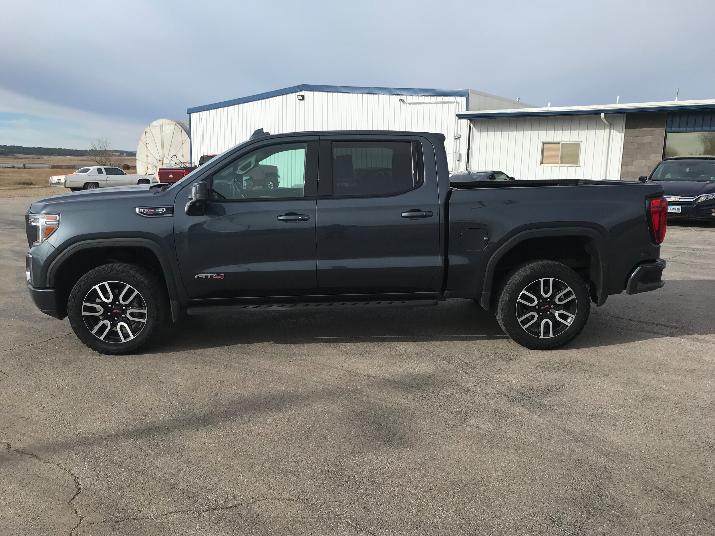 2021 GMC Sierra 1500 AT4's photo