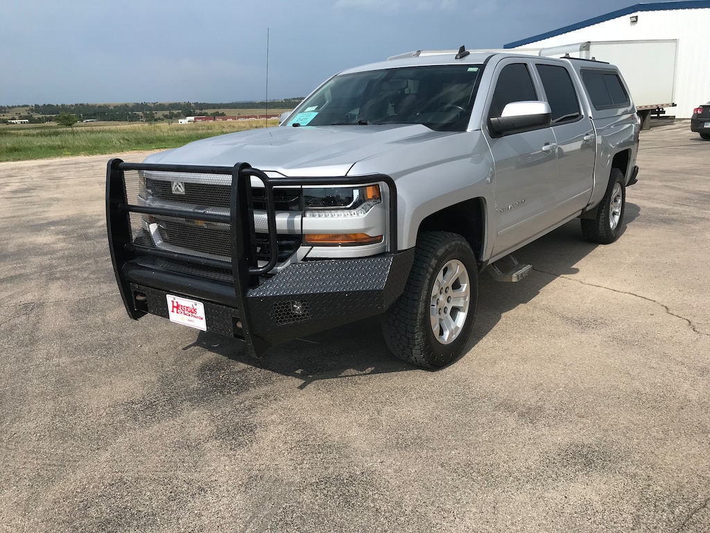 Used 2018 Chevrolet Silverado LT Cab; Crew