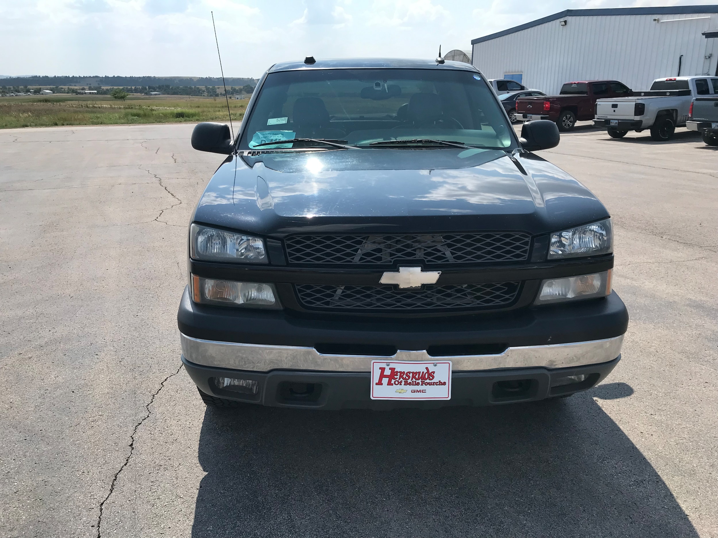 Used 2004 Chevrolet Silverado 1500 LT with VIN 1GCEK19T24Z116563 for sale in Belle Fourche, SD