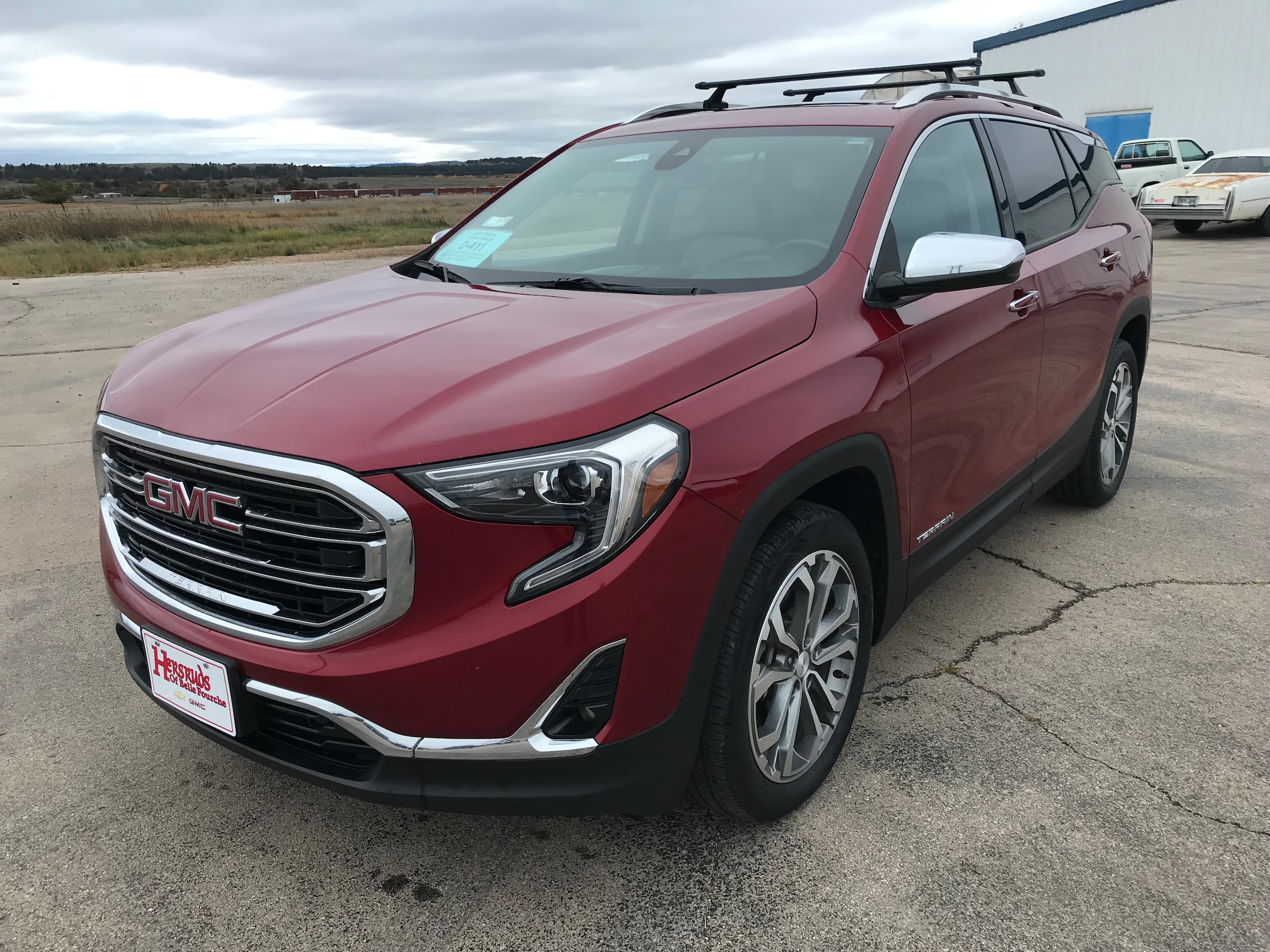 Used 2020 GMC Terrain SLT with VIN 3GKALVEX5LL123156 for sale in Belle Fourche, SD