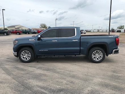 2024 GMC Sierra SLT Cab; Crew