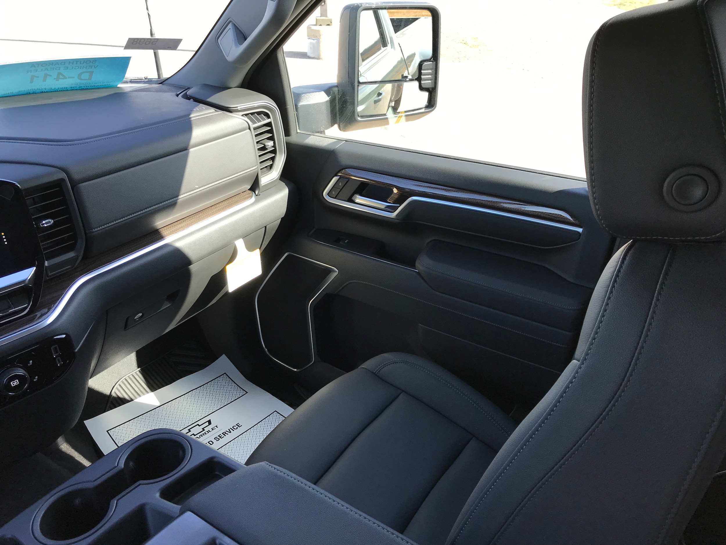 2026 Chevrolet Silverado 3500 HD LT - Photo 13