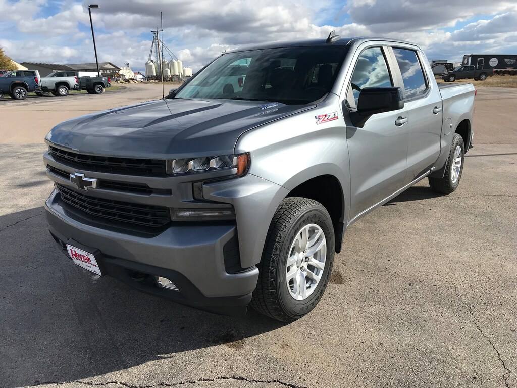 Used 2020 Chevrolet Silverado RST Cab; Crew