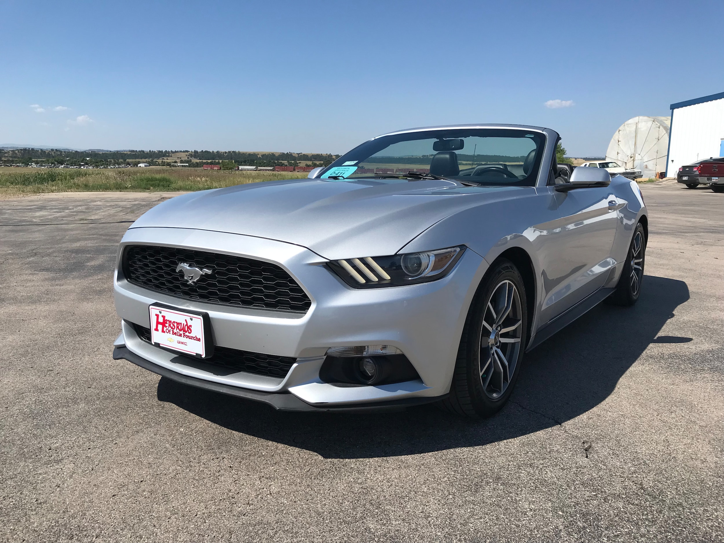 Used 2016 Ford Mustang EcoBoost Premium with VIN 1FATP8UH6G5257433 for sale in Belle Fourche, SD