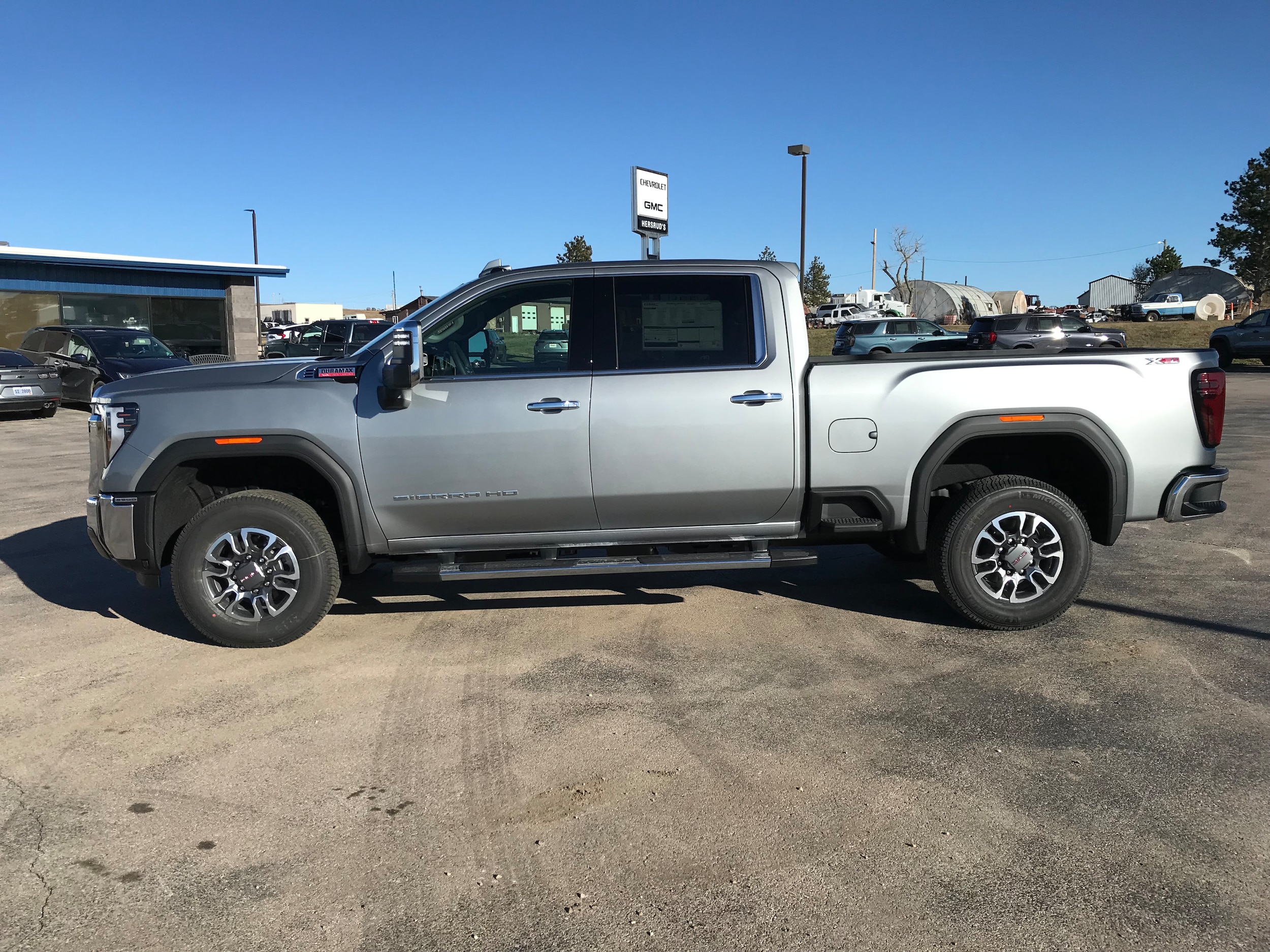 2026 GMC Sierra 2500HD SLT's photo