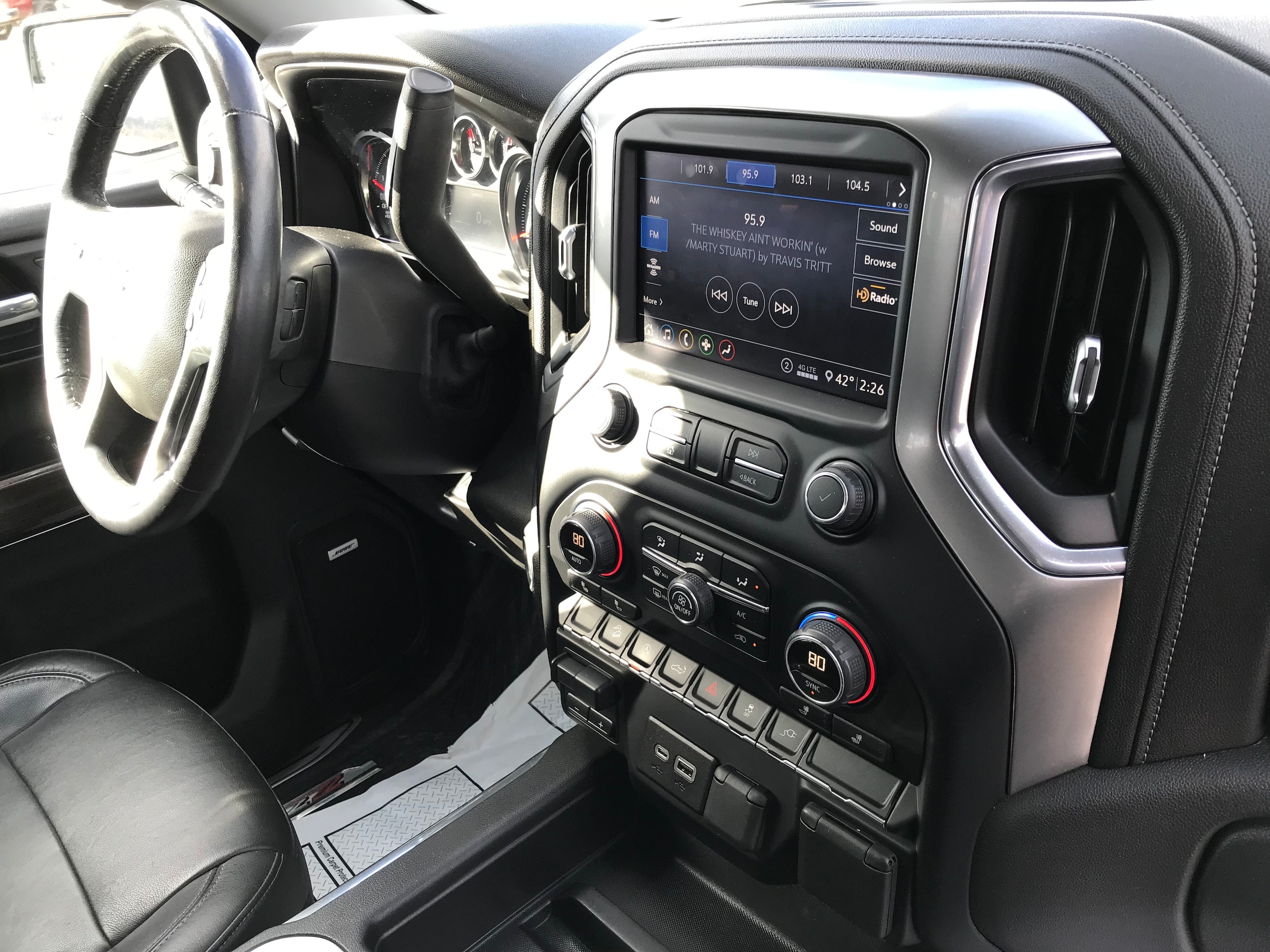 2020 Chevrolet Silverado 1500 RST - Photo 19