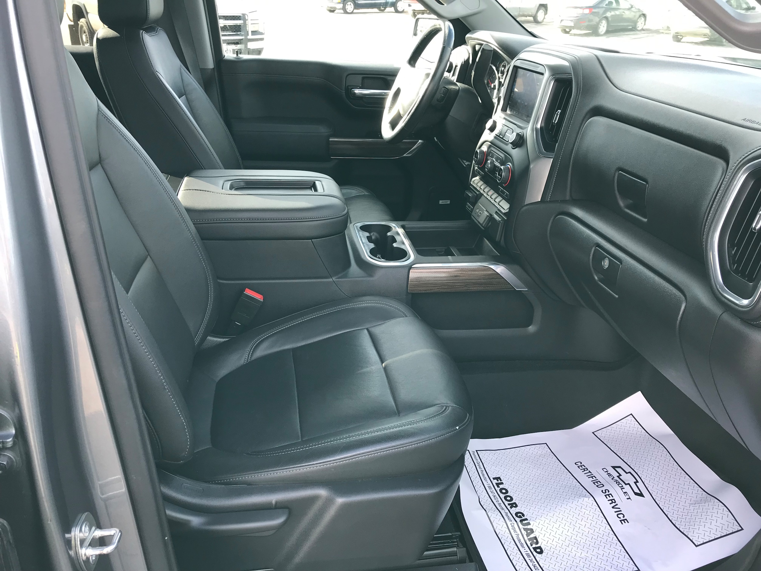 2020 Chevrolet Silverado 1500 RST - Photo 18