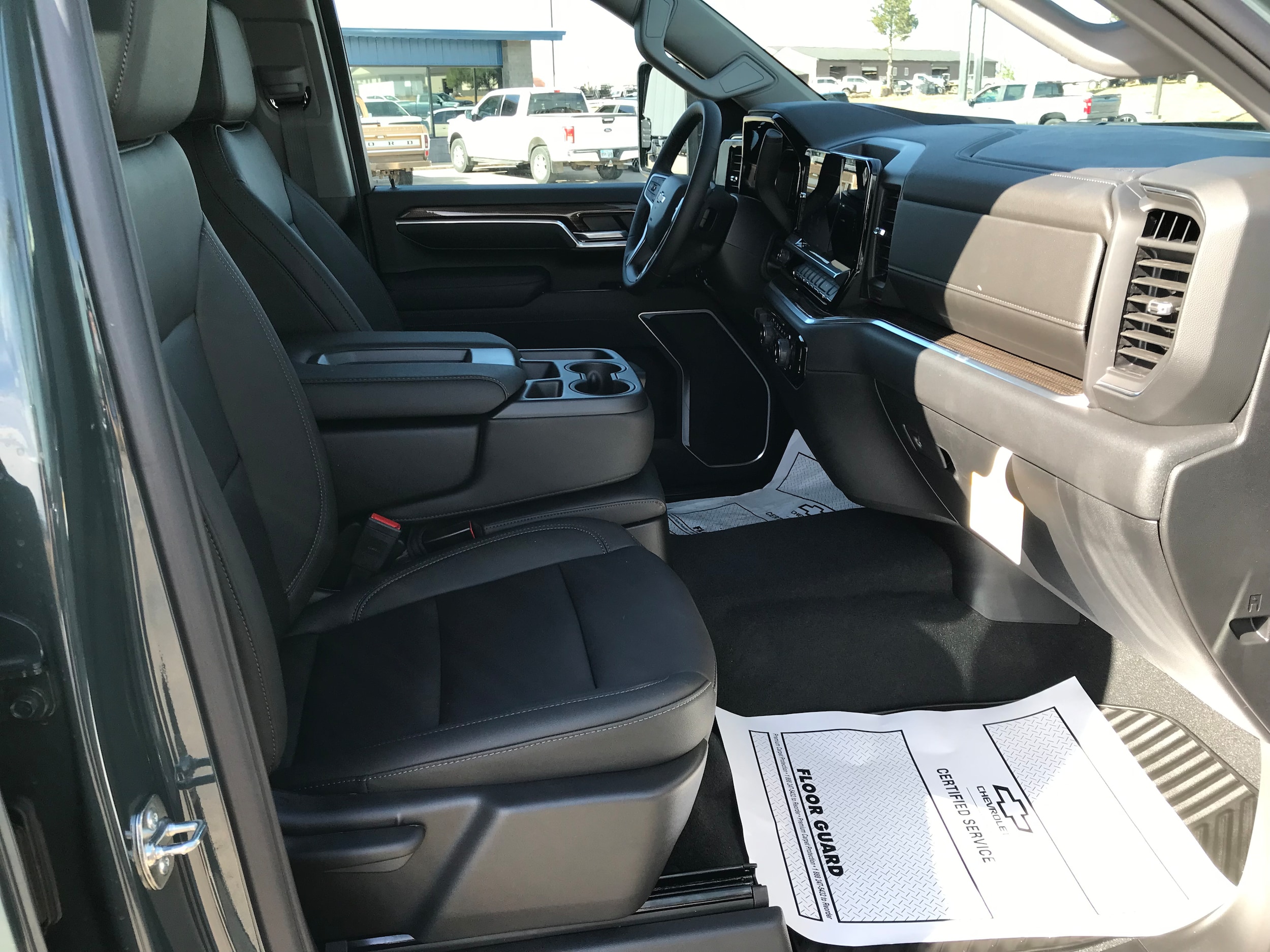 2026 Chevrolet Silverado 3500 HD LT - Photo 18