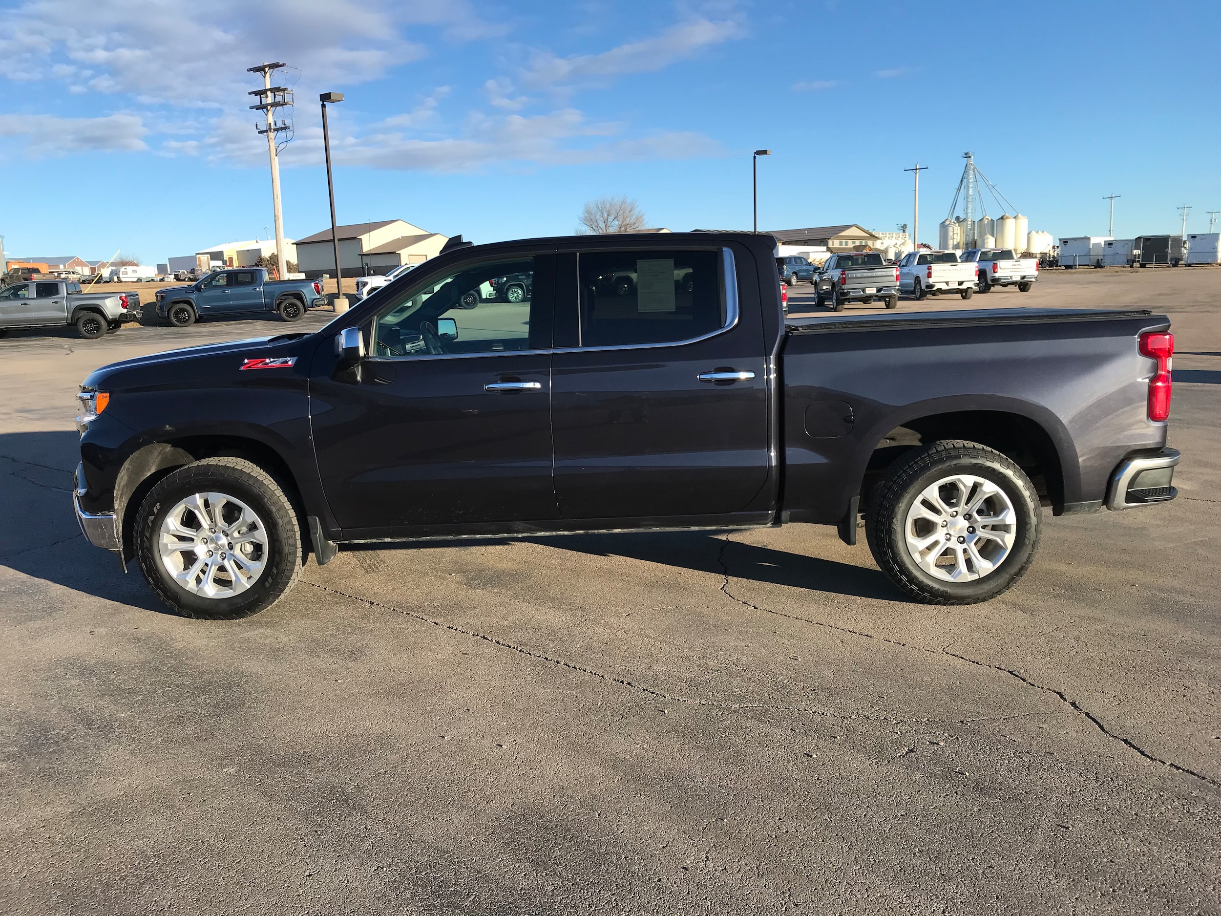 2024 Chevrolet Silverado 1500 LTZ's photo