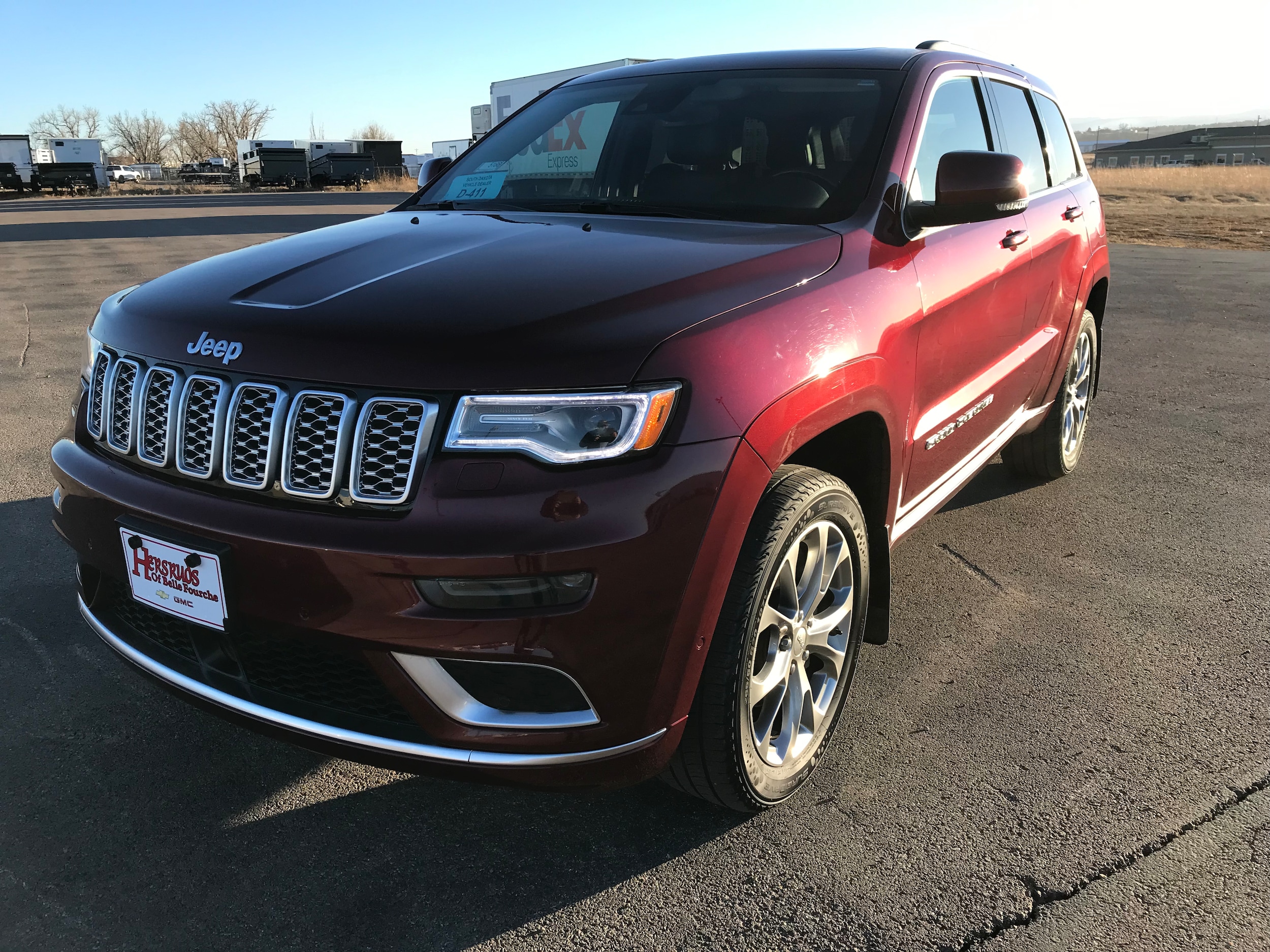 Used 2020 Jeep Grand Cherokee Summit with VIN 1C4RJFJG4LC387917 for sale in Belle Fourche, SD