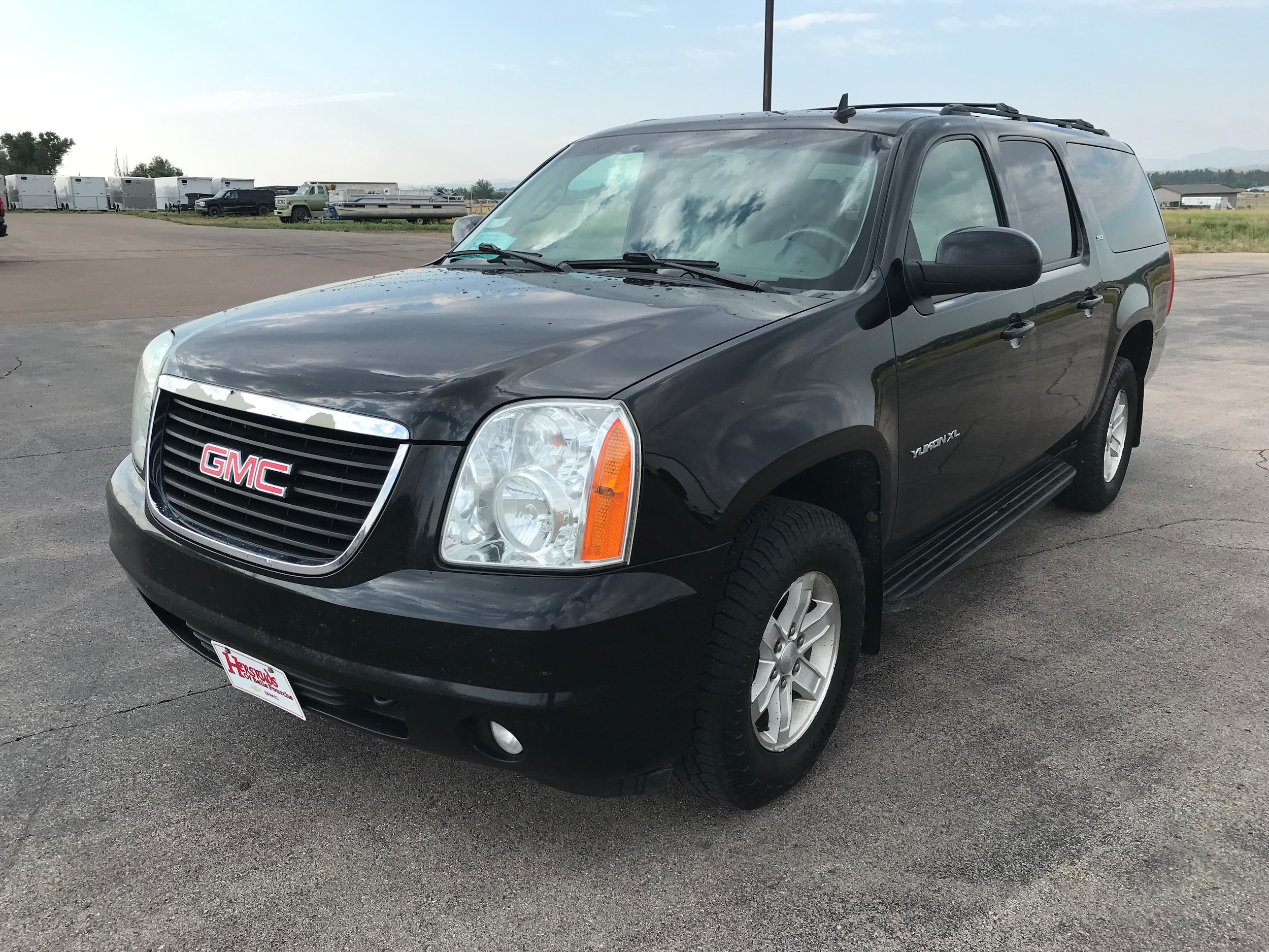 Used 2013 GMC Yukon XL SLT with VIN 1GKS2KE73DR339958 for sale in Belle Fourche, SD