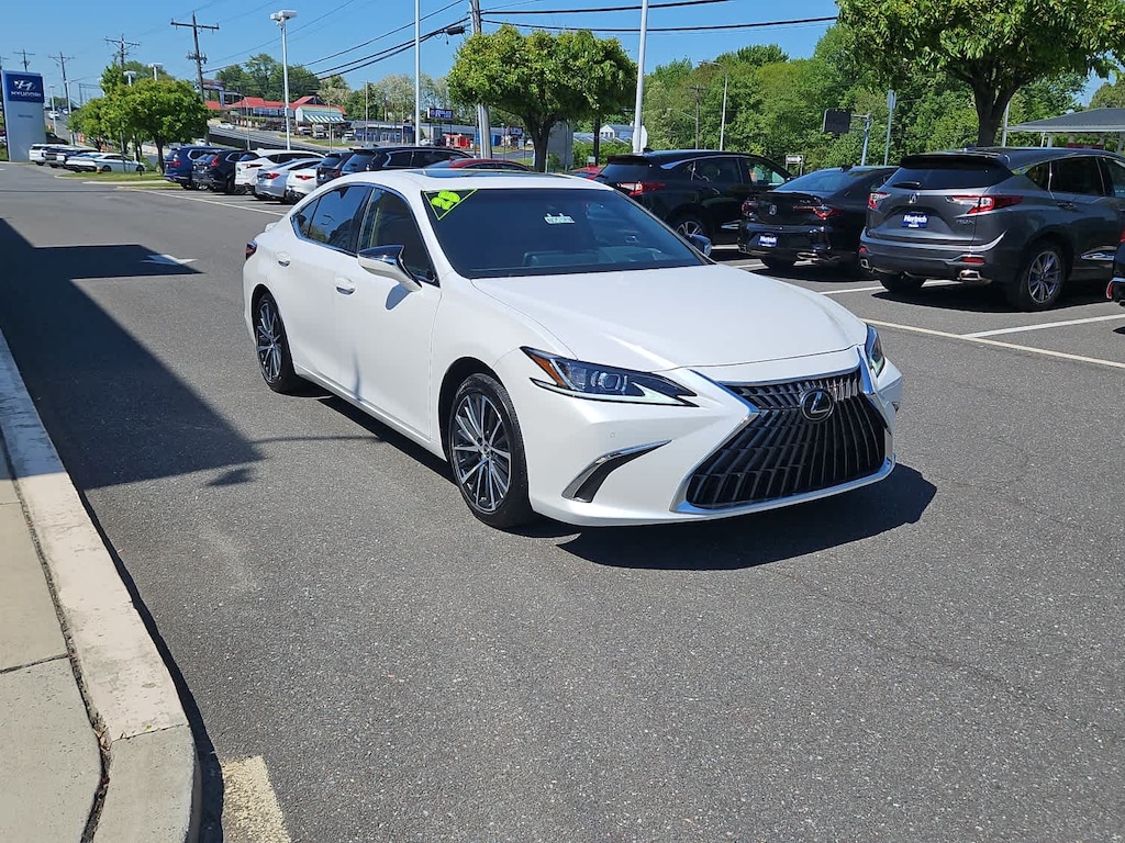 Used 2025 Lexus ES 350 Base Sedan