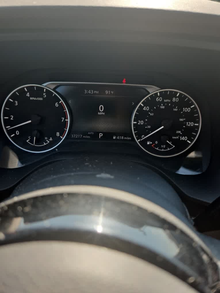 2021 Nissan Rogue SV photo 4