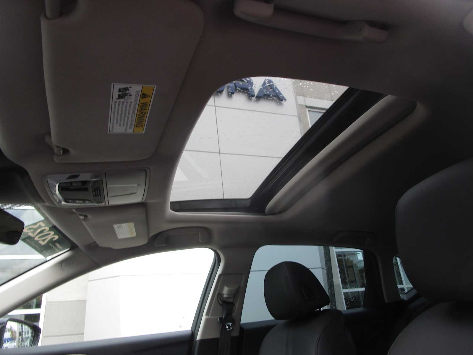 2023 Acura TLX Base - Photo 15