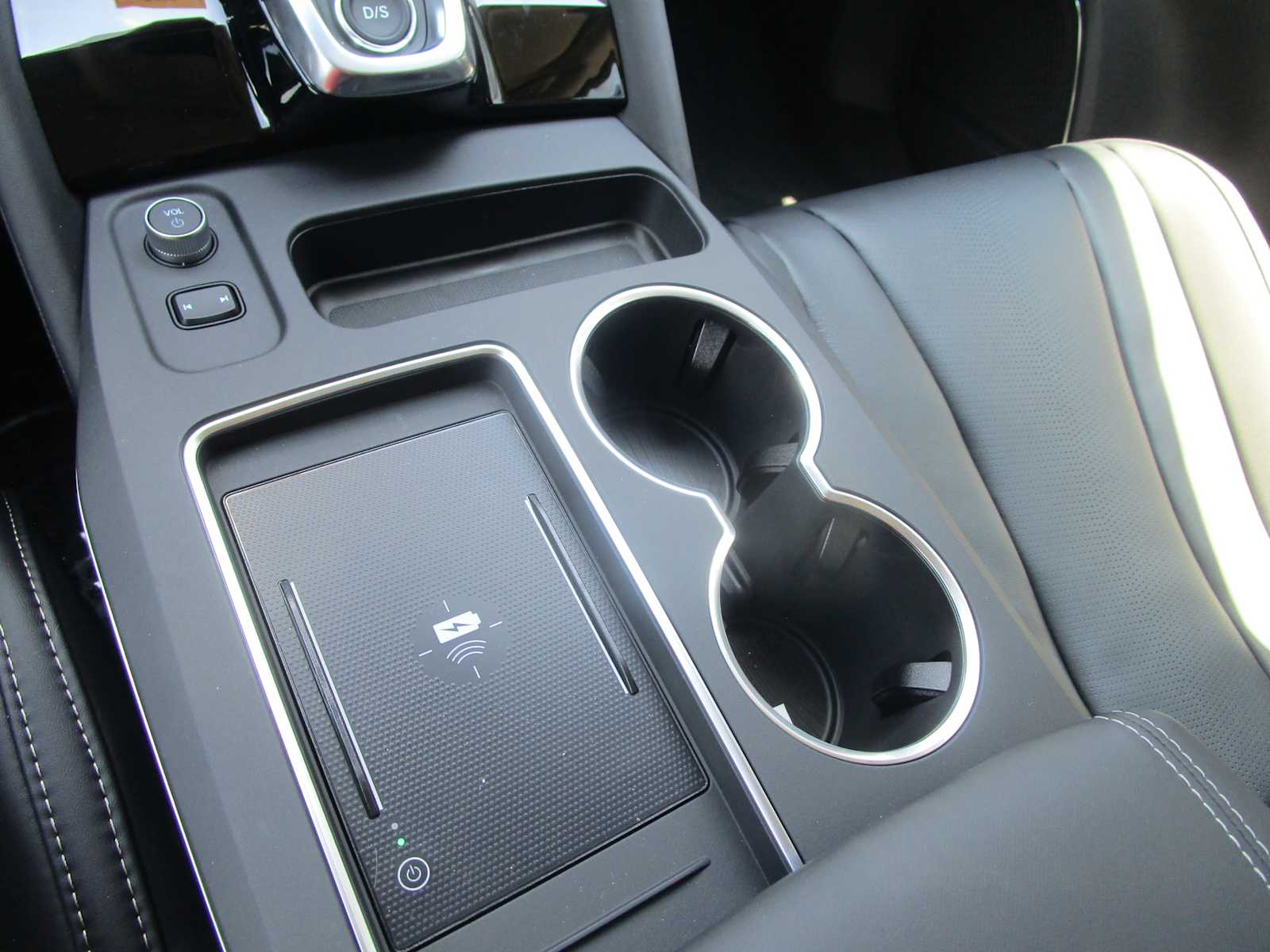 2026 Acura MDX Technology Package - Photo 25