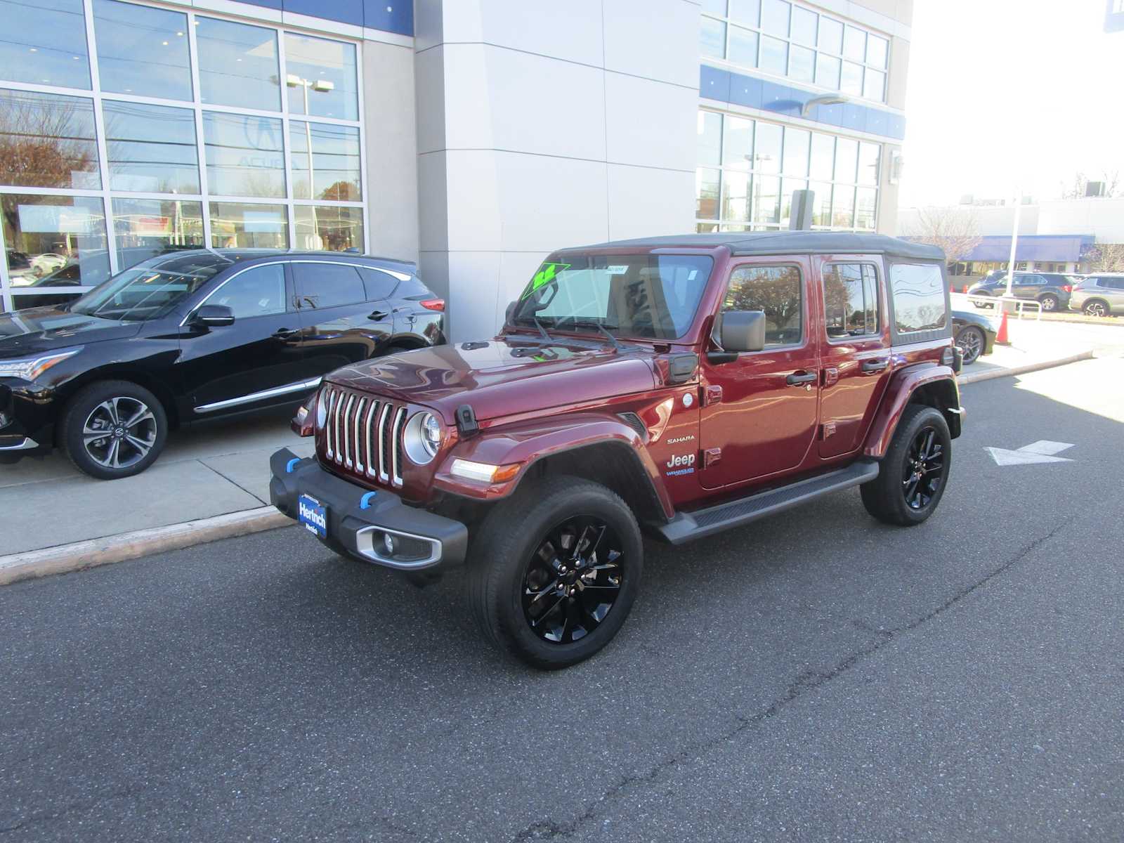 2022 Jeep Wrangler Unlimited Sahara 4XE's photo